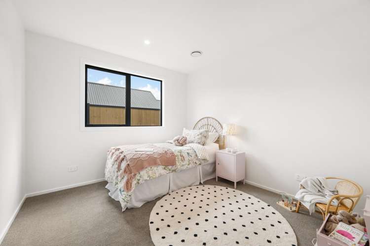 117 Wooing Tree Avenue Cromwell_16