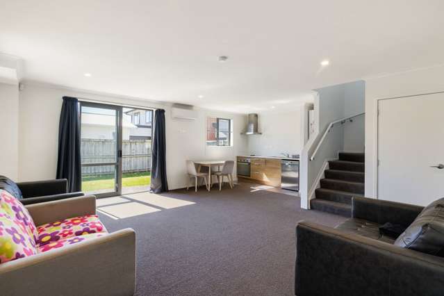 2/30 Beatty Street Melville_3