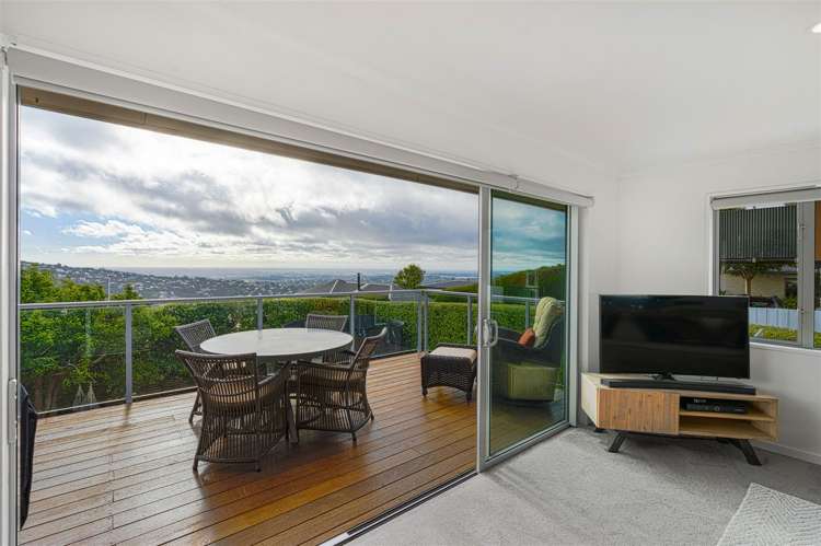 126 Huntsbury Avenue Huntsbury_8