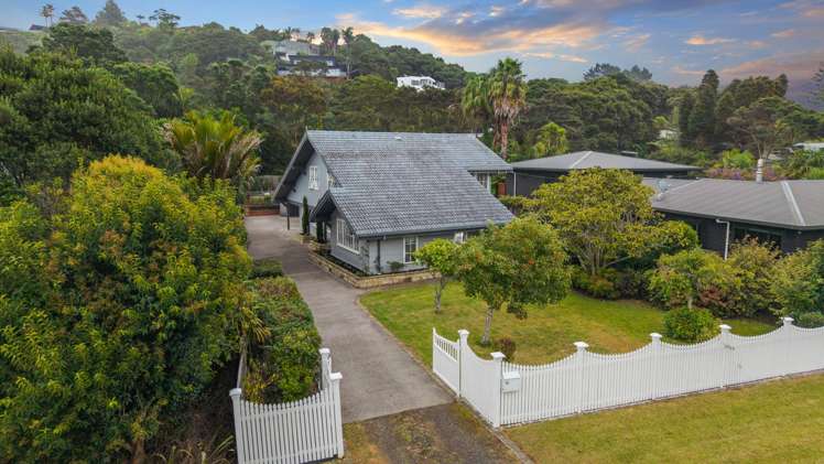 16 Awhiorangi Promenade Swanson_32