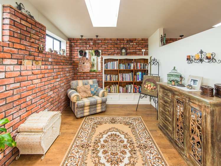 9 Putiki Drive Durie Hill_13