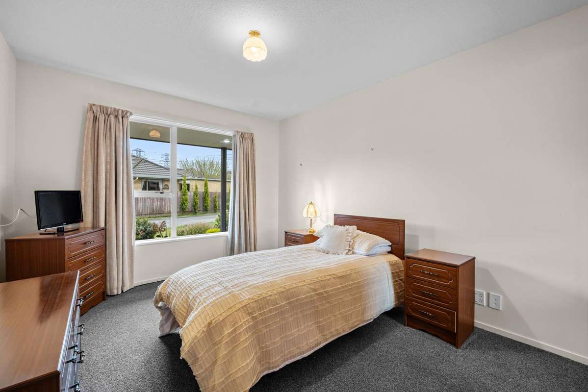 2/9 Showgate Avenue_2