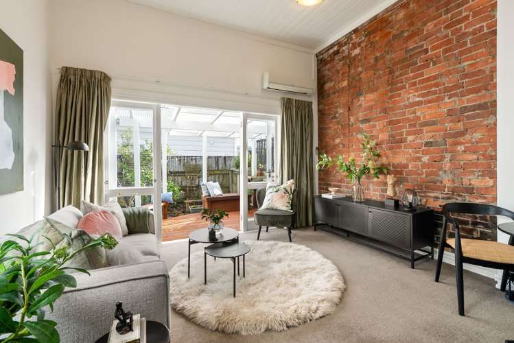 170 Tasman Street Mount Cook_10
