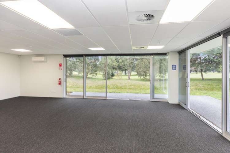 Unit 7, 9 Sir Gil Simpson Drive Burnside_12