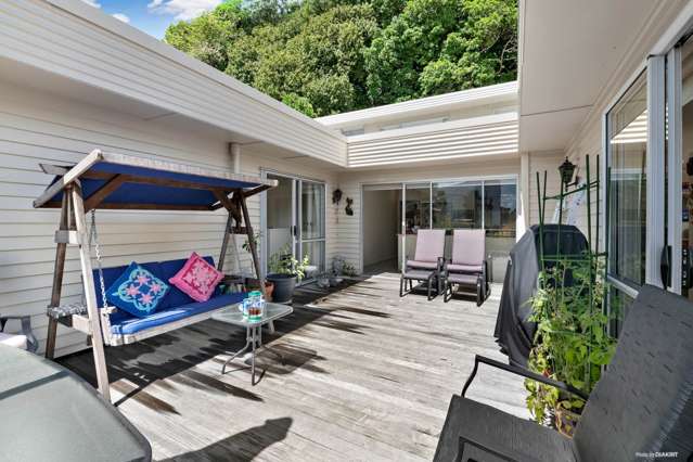 15 Waiwera Place Waiwera_2