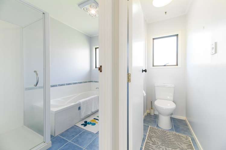 7 Castlewood Grove Blockhouse Bay_31