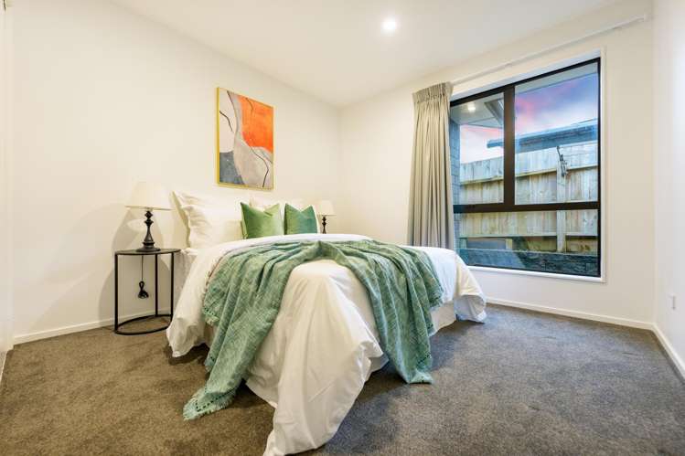 7 Kaimai Avenue Massey_16