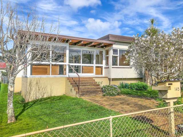 Family Home in the Heart of Onehunga