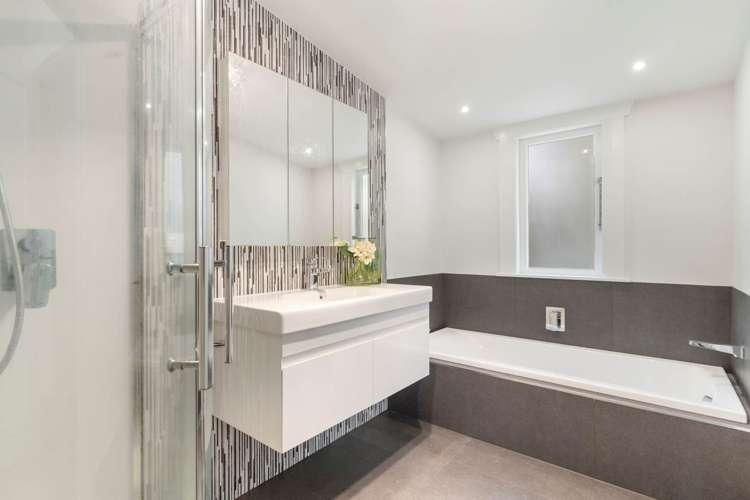 20 Pine Avenue Henderson_10