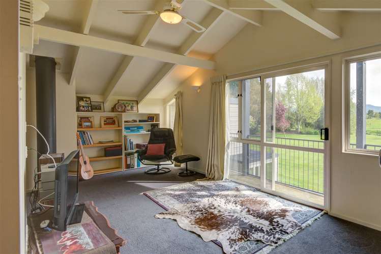 2469 Tram Road West Eyreton_11