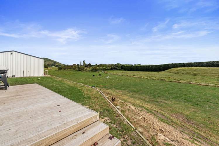 92 Ohinepanea Road Pukehina_13