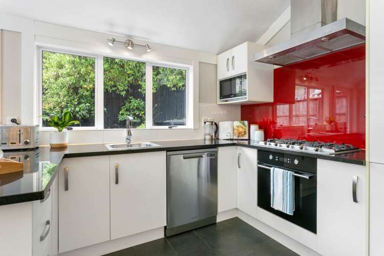 662 Mount Eden Road Mount Eden_11