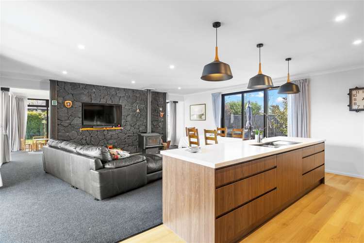 14d Jozecom Place Rolleston_2