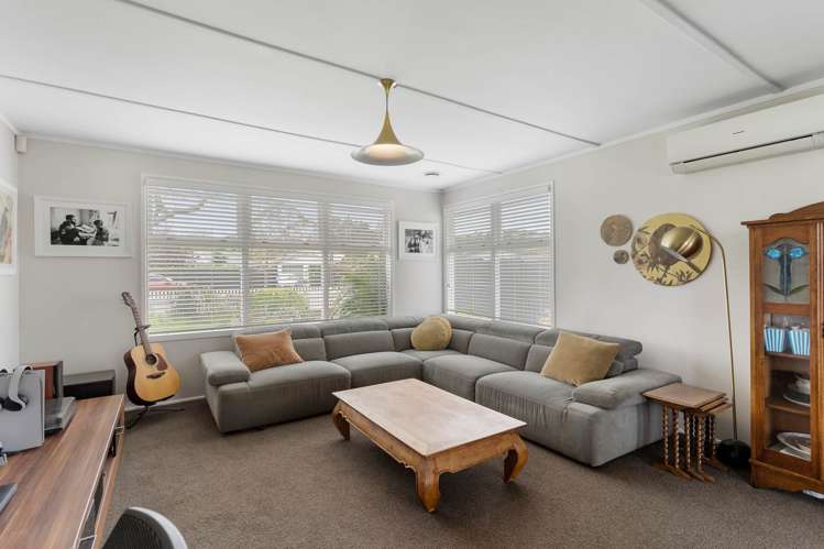 111 Awaroa Road Helensville_12