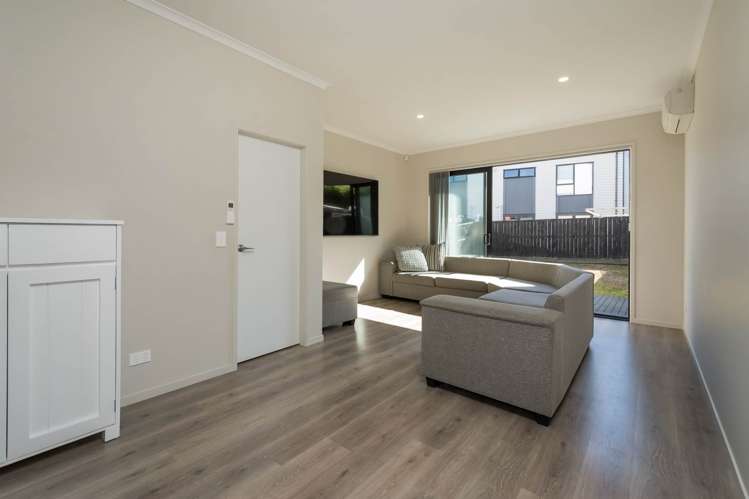 6/6 Onekiritea Road Hobsonville_1