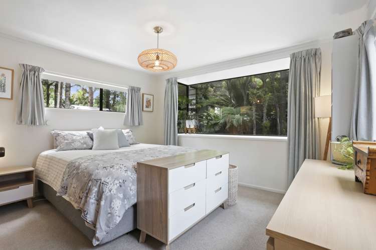 84 Park Road Titirangi_16