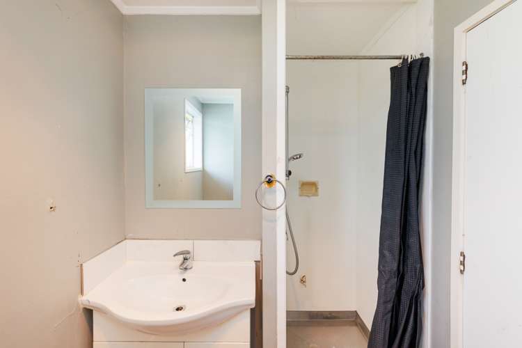 26 Ferndale Place Feilding_5