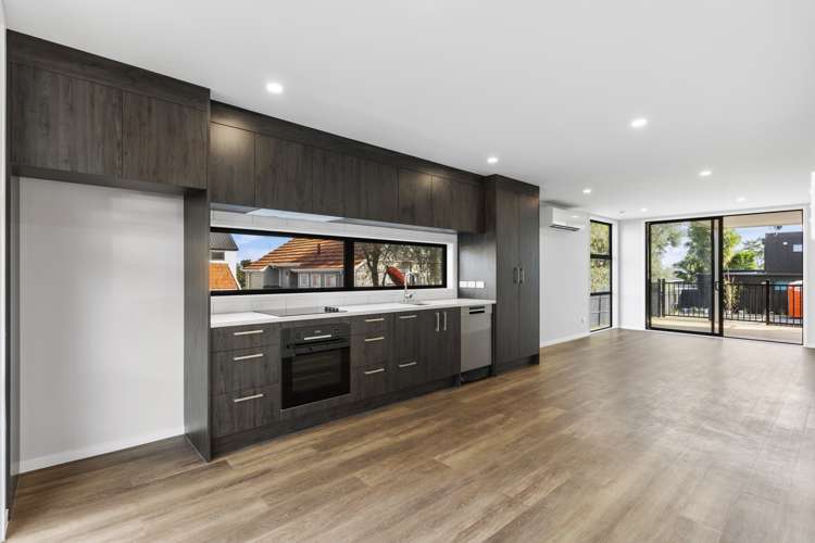 5a Range View Road Mount Albert_11