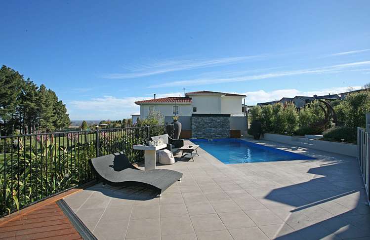 7 The Ridge Kennedys Bush_39