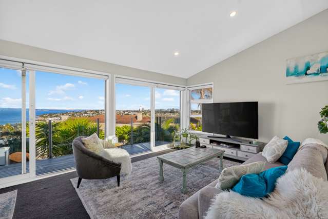1/64 Seaview Road Castor Bay_3