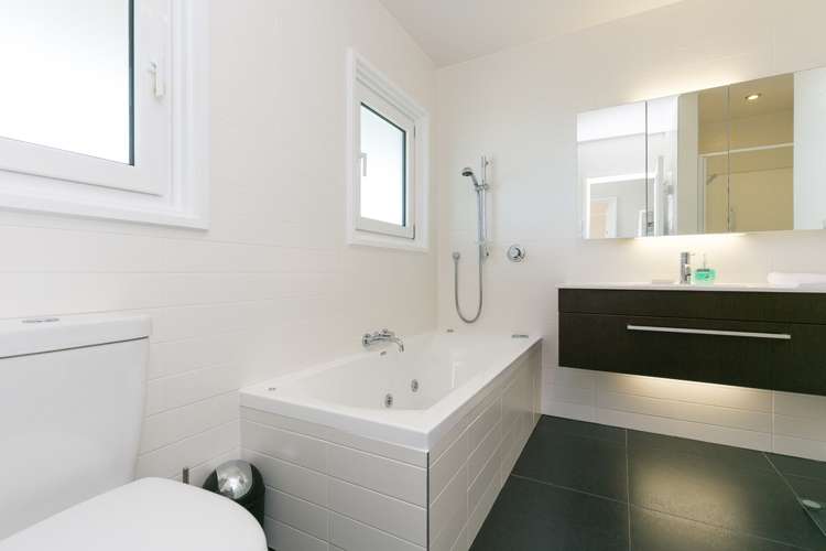 11 Tai Paku Paku Road Karaka Bays_16