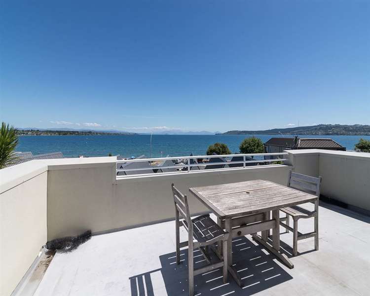 13 Pataka Road Taupo_17