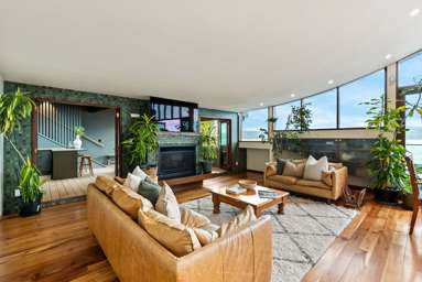 423 Karaka Bay Road_2