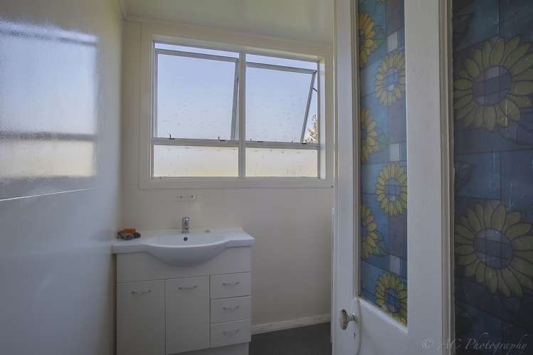 5 Main Road Pleasant Point_17