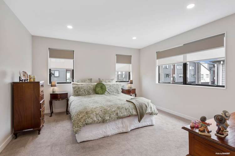 9 Hangar Lane Whenuapai_12