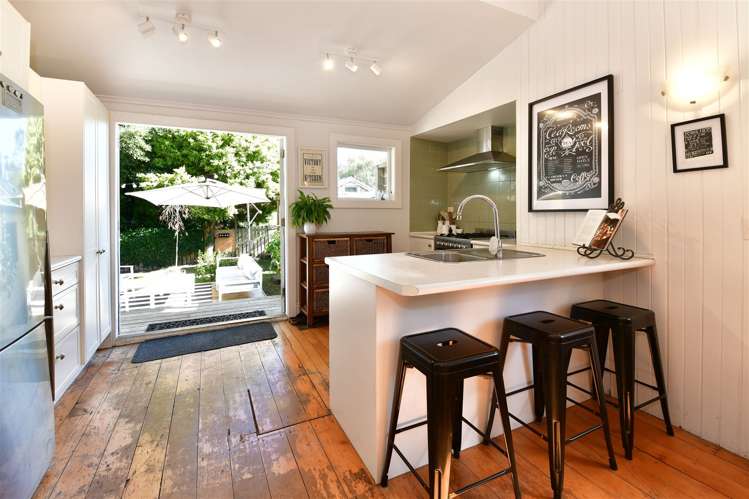 25 Kowhai Street Helensville_21