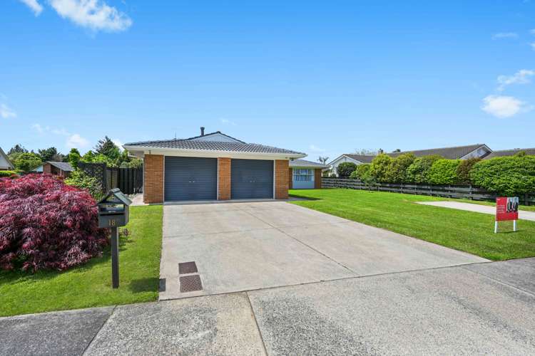 18 Bernard Street Chedworth_20