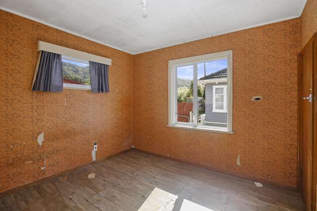 147 Wainuiomata Road Wainuiomata_3