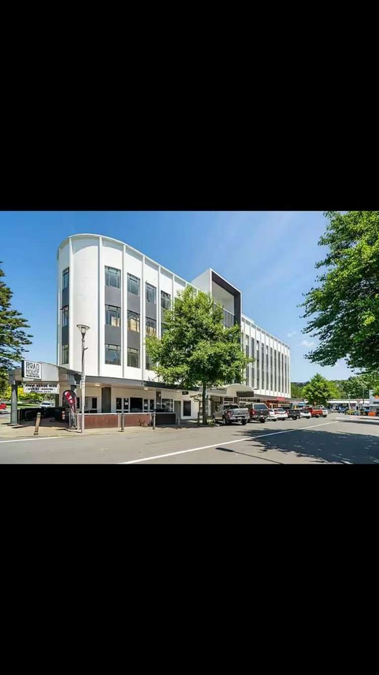 202/14 Laings Road Hutt Central_8