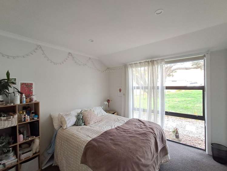 93 Sunningdale Drive Stoke_7