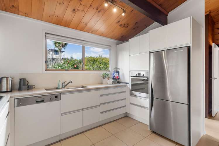 116 Muir Avenue Mangere Bridge_10