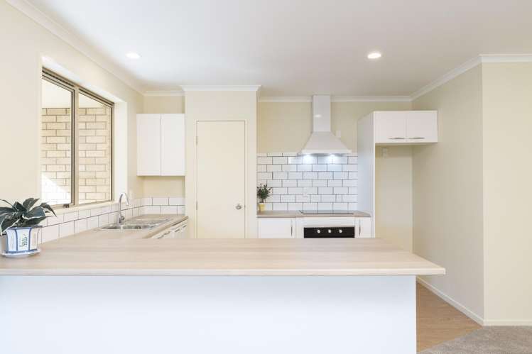 7 Xena Way Henderson_18