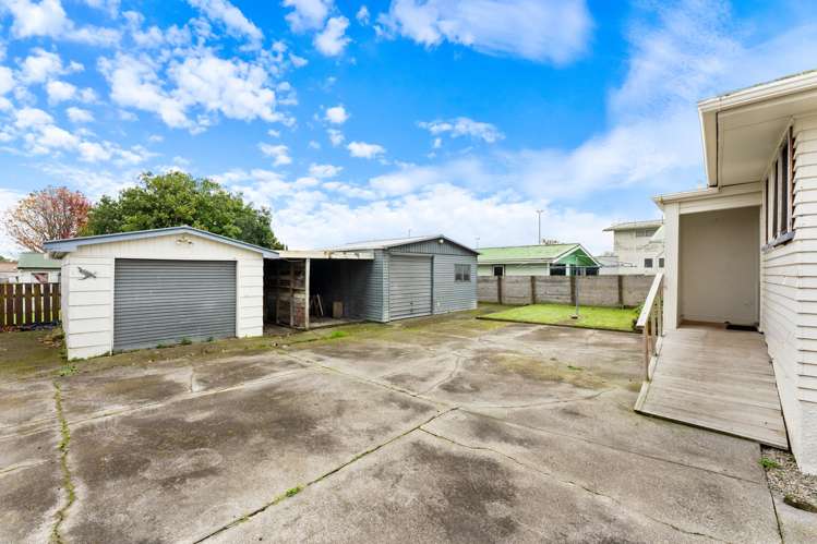 8 Tudor Road Pahiatua_17