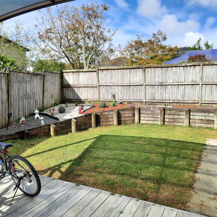 4 Briar Vale Place Flat Bush_9