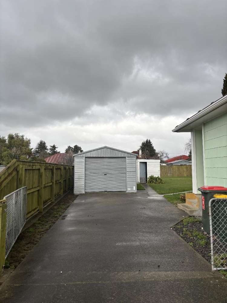 4 Stedman Crescent 10748_1