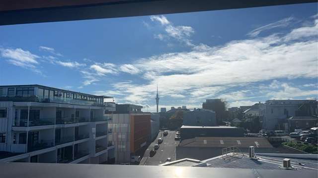 407/3 Basque Road 10021_4