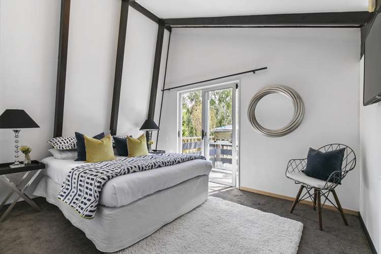 35 Fordham Street Beach Haven_8