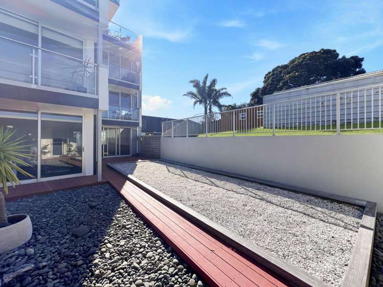 104/356OT/307 - 309 Harbour Road Ohope_22