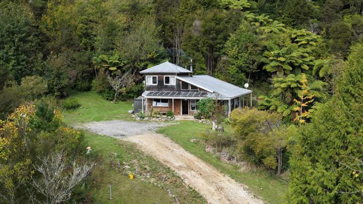 1155 East Takaka Road Upper Takaka_20