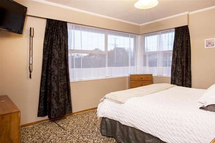 7 Tannahill Street Hawera_11