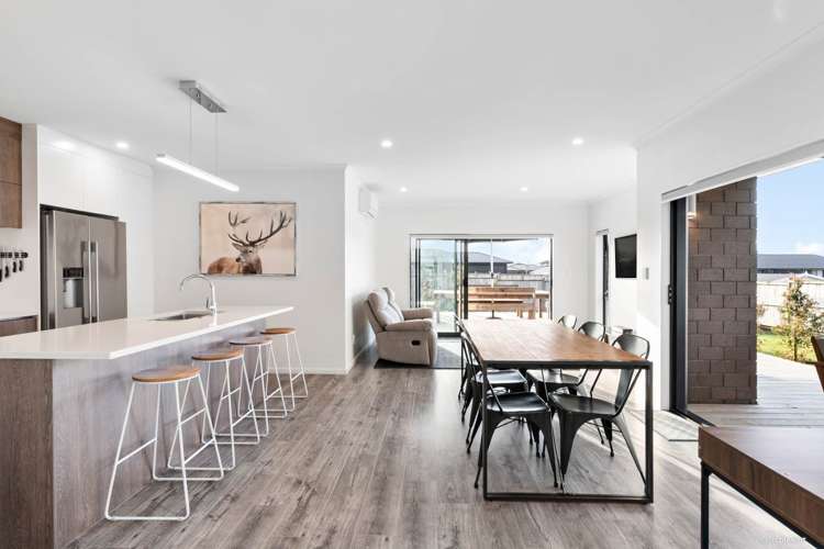 7 Catherine Mclean Road Pukekohe_5