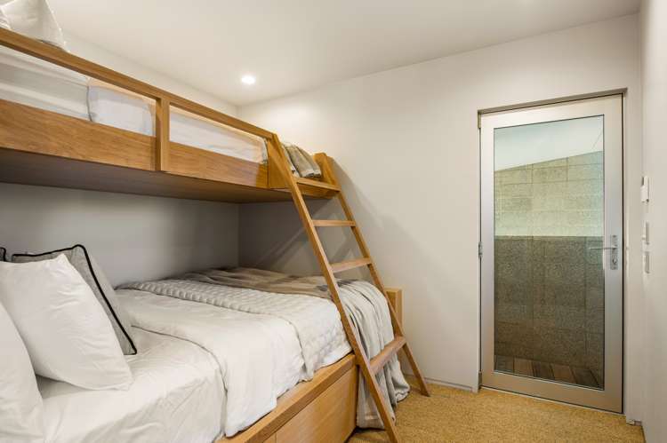 31 Inanga Lane Omaha_20