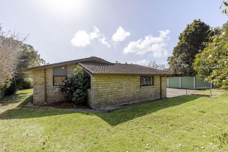 35 Old South Road Okato_22