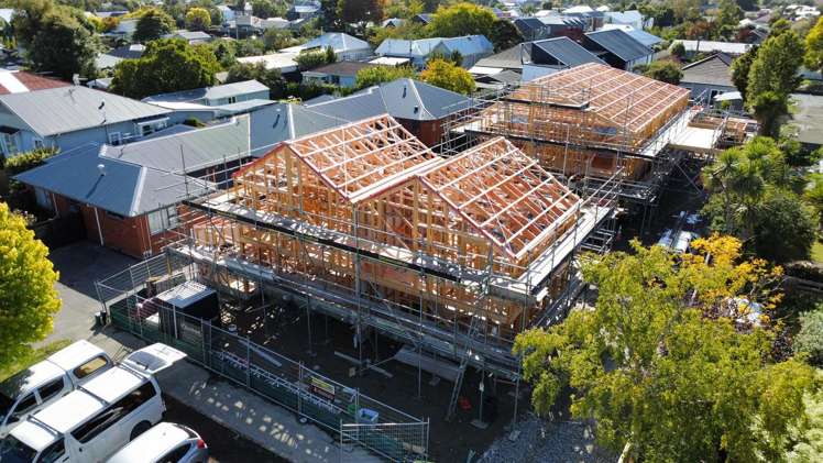 1-7/232 Geraldine Street Edgeware_8