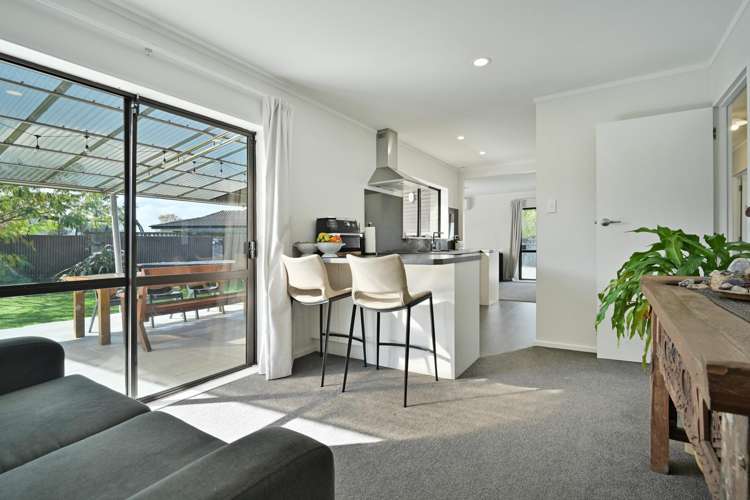917 Collinge Road Mayfair_7