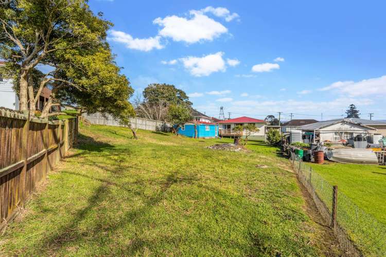 7 Velvet Crescent Otara_14